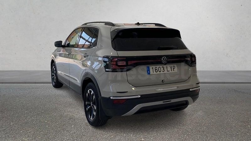 Usado VW T-Cross Advance 95 CV (69 kW) 2022 Beige SUV