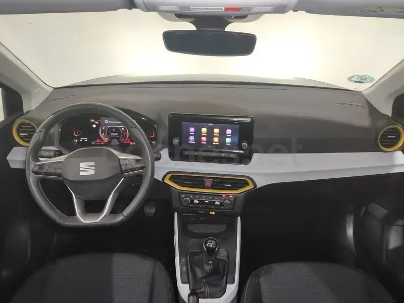 Usado Seat Arona Style 115 CV (84 kW) 2025 Negro SUV