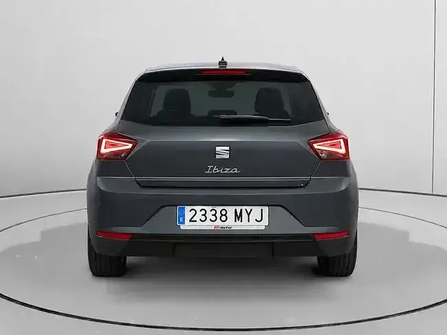 Usado Seat Ibiza XCELLENCE 115 CV (84 kW) 2025 Gris / plata Utilitario