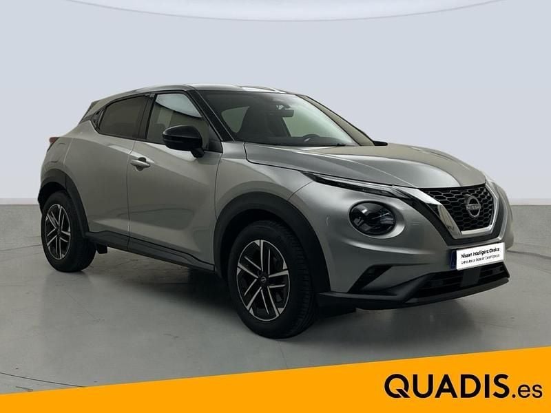 Usado Nissan Juke N-Connecta 114 CV (83 kW) 2024 Gris SUV
