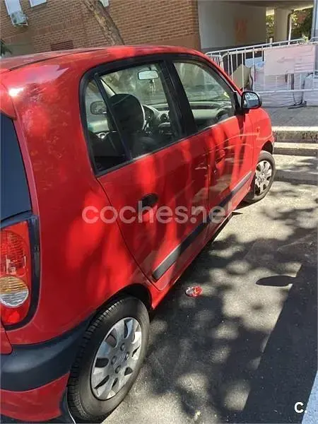 Usado Hyundai Atos GLS 55 CV (40 kW) 2003 Rojo Utilitario