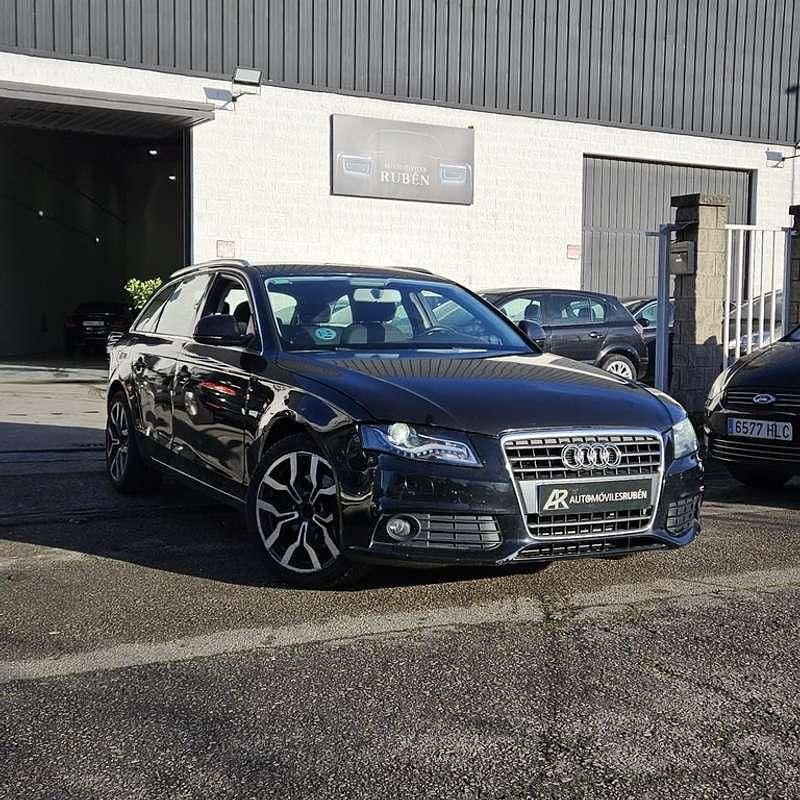 Usado Audi A4 159 CV (116 kW) 2009 Negro Familiar