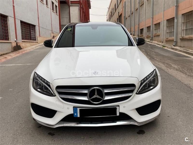 Blanco Usado 2015 Mercedes C220 AMG line Berlina | 18.000 € (Un poco caro) - Imagen 1/4