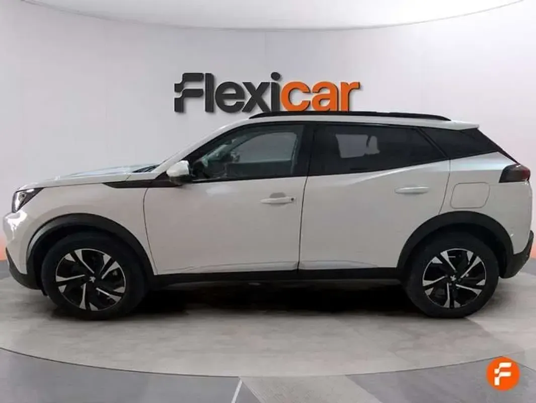 Occasion Peugeot 2008 Allure 131 PK (96 kW) 2021 Wit SUV