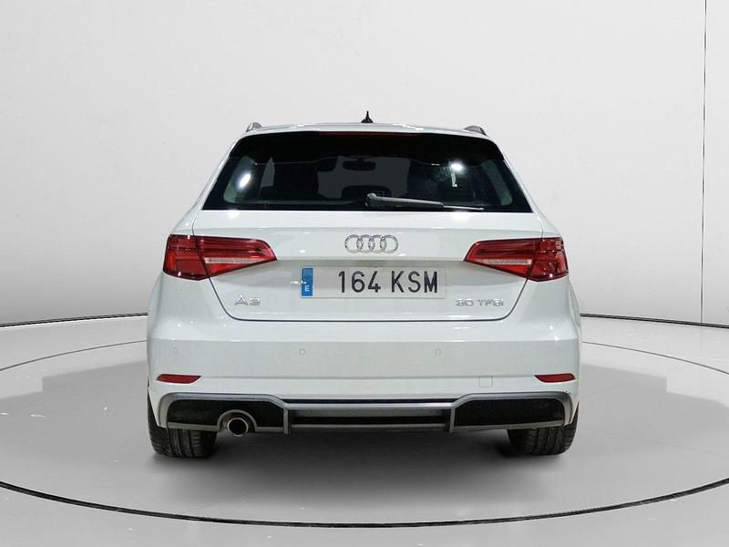 Usado Audi A3 S-Line 116 CV (85 kW) 2018