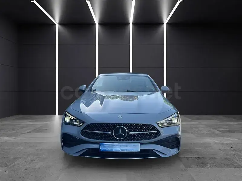 Usado Mercedes CLE300 258 CV (189 kW) 2024 Gris / plata Descapotable