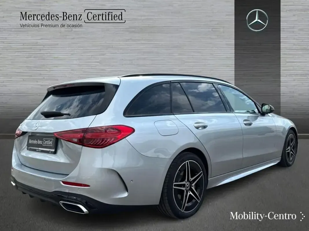Usado Mercedes C220 200 CV (147 kW) 2025 Plata hightech Familiar