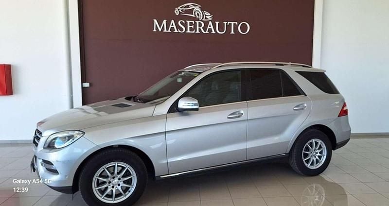 Gris Usado 2013 Mercedes ML250 Edition 1 SUV | 26.800 € (Caro) - Imagen 1/4