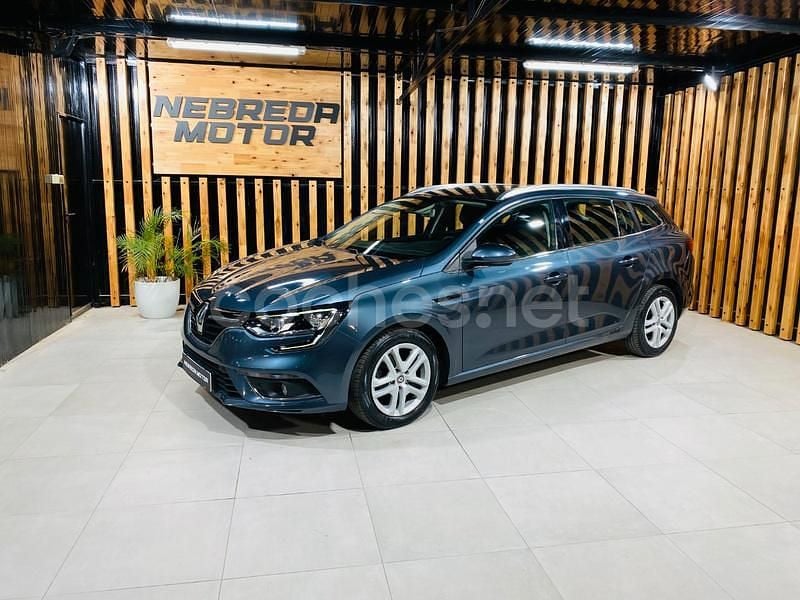 Gris / plata Usado 2020 Renault Mégane GrandTour Business Familiar | 13.490 € (Precio justo) - Imagen 1/4