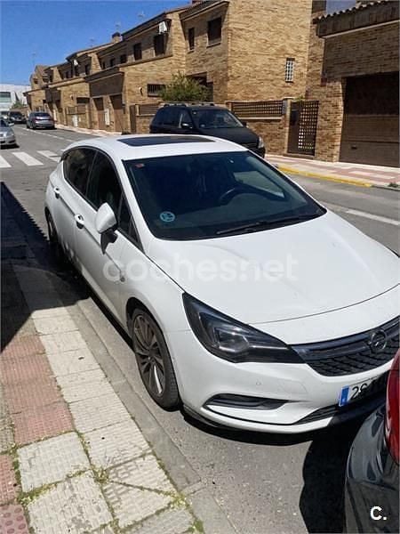 Usado Opel Astra Excellence 136 CV (100 kW) 2017 Blanco Berlina
