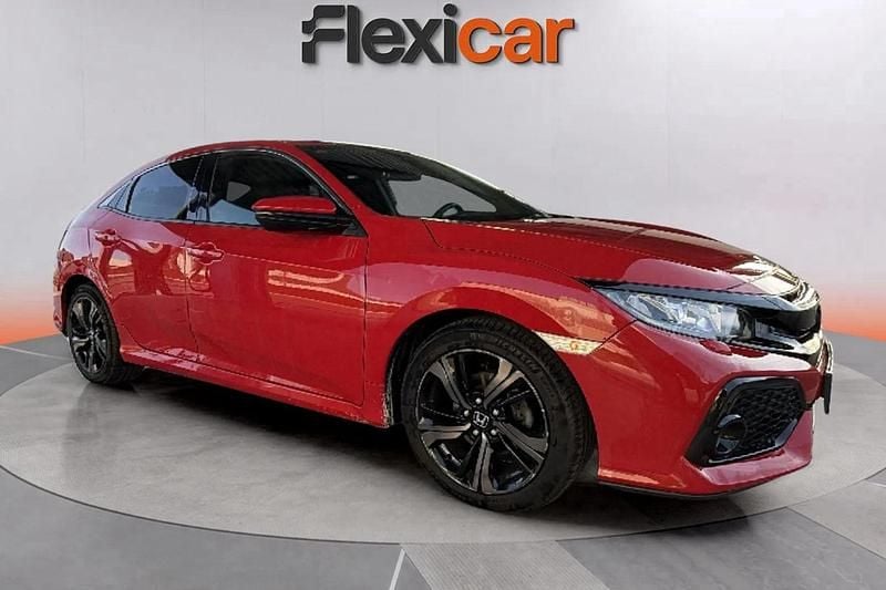 Usado Honda Civic Elegance 129 CV (94 kW) 2018 Rojo Utilitario