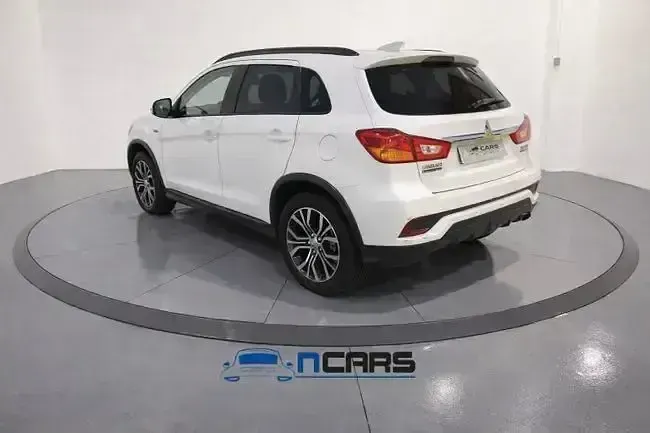Usado Mitsubishi ASX 130 CV (95 kW) 2018 Blanco SUV