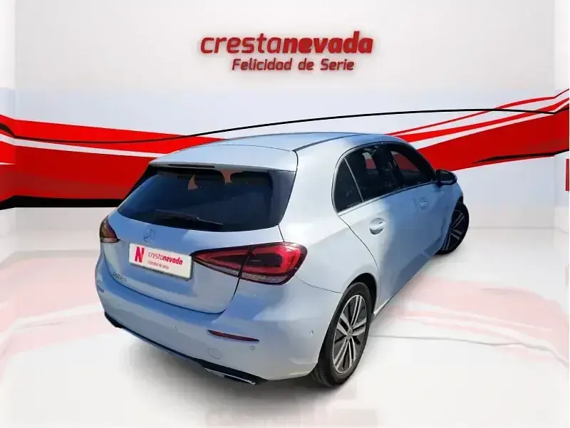Usado Mercedes A180 116 CV (85 kW) 2022 Blanco Berlina