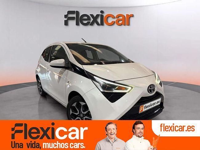 Blanco Usado 2019 Toyota Aygo X-cite Utilitario | 13.990 € (Un poco caro) - Imagen 1/4