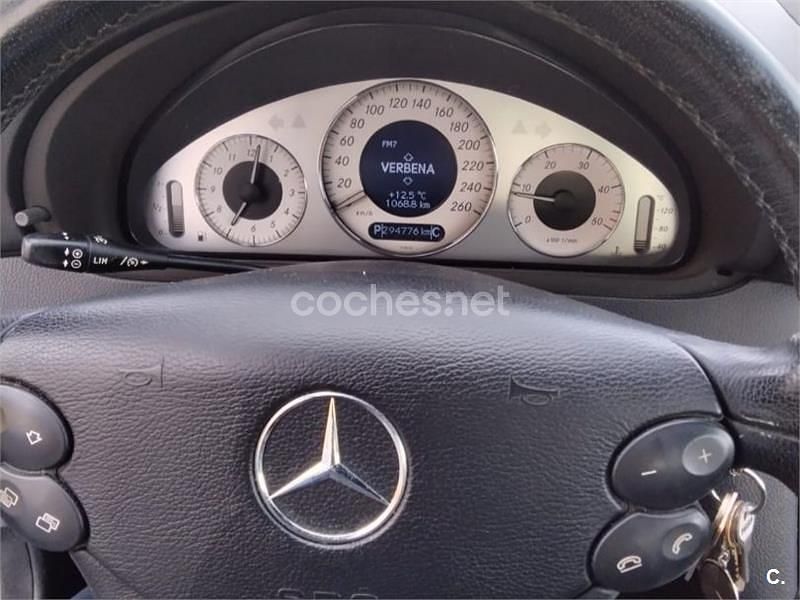 Usado Mercedes CLK220 Avantgarde 150 CV (110 kW) 2005 Negro Coupe