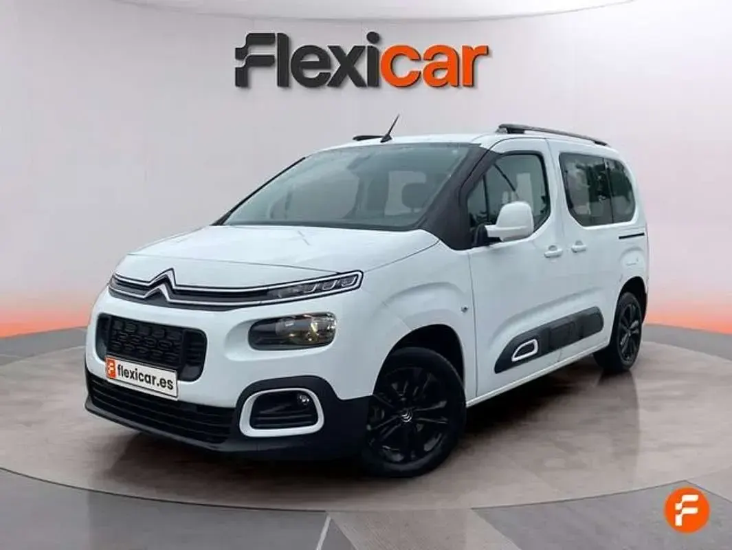 Usado Citroën Berlingo Feel 102 CV (75 kW) 2020 Blanco Monovolumen