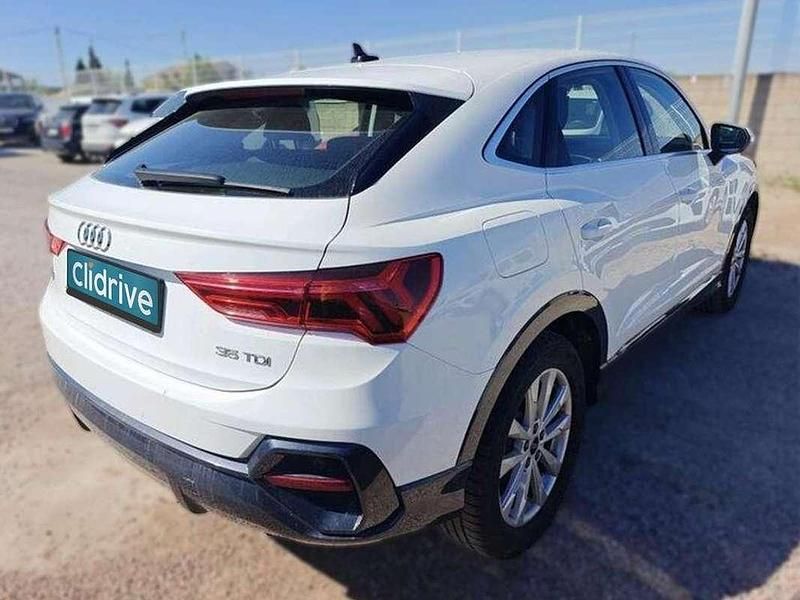 Käytetty Audi Q3 Advanced 150 HP (110 kW) 2021 Valkoinen Katumaasturi