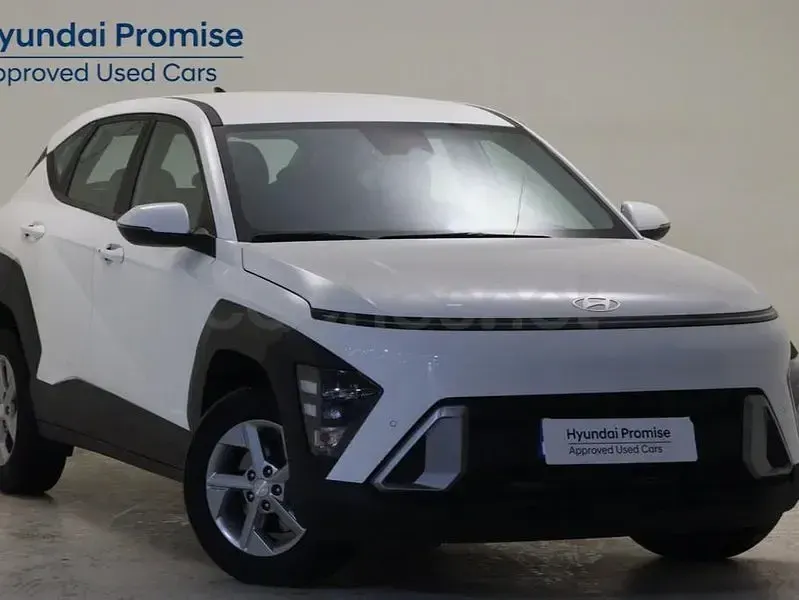 Usado Hyundai Kona 120 CV (88 kW) 2024 Blanco SUV