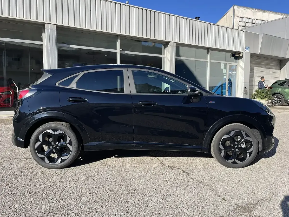 Nuevo Ford Puma ST-Line X 125 CV (91 kW) 2026 Negro SUV