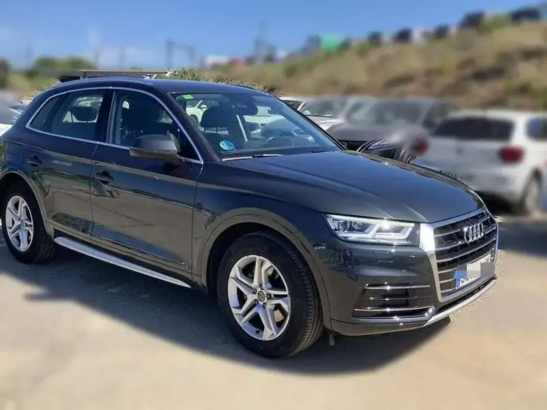 Usado Audi Q5 Design 163 CV (119 kW) 2020 Gris SUV