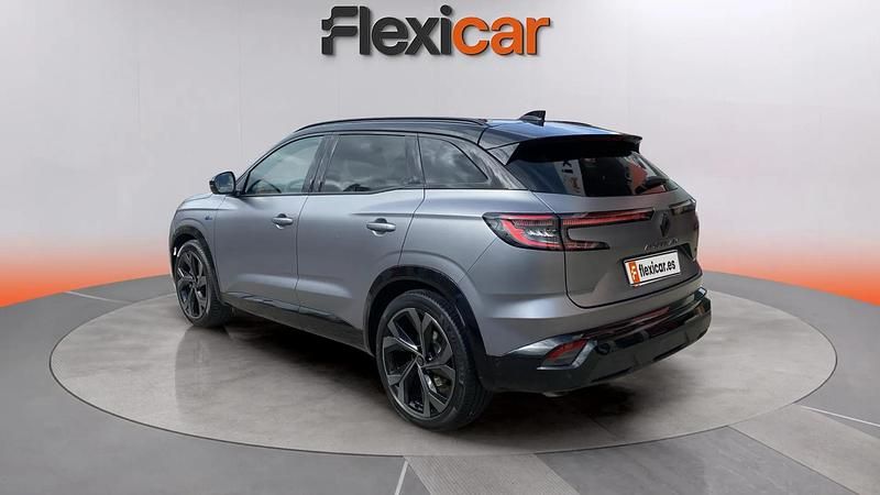 Begagnad Renault Austral Techno Esprit Alpine 200 HK (147 kW) 2023 Vit SUV