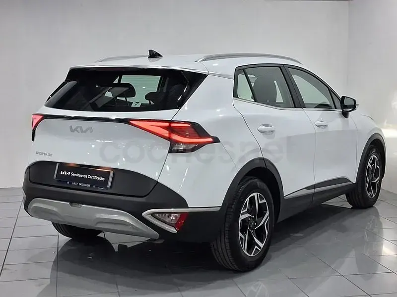 Usado Kia Sportage 150 CV (110 kW) 2022 Blanco SUV