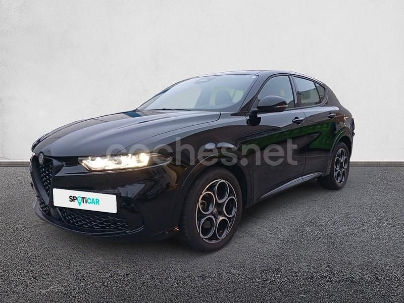 Negro Usado 2024 Alfa Romeo Tonale Sprint SUV | 24.490 € (Precio justo) - Imagen 1/4
