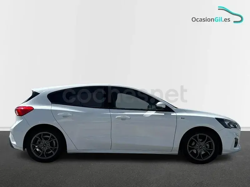 Usado Ford Focus ST-Line 120 CV (88 kW) 2019 Blanco Berlina
