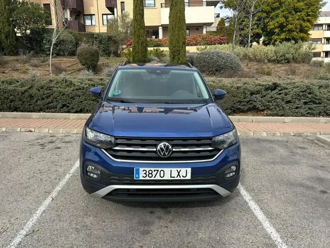Usado VW T-Cross Advance 110 CV (80 kW) 2022 Azul SUV