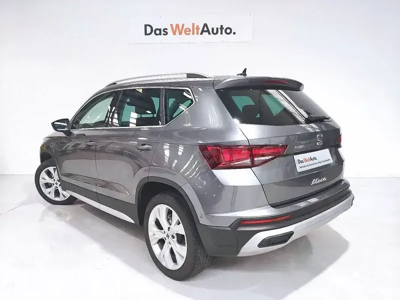 Usado Seat Ateca Xperience 150 CV (110 kW) 2025 Gris / plata SUV