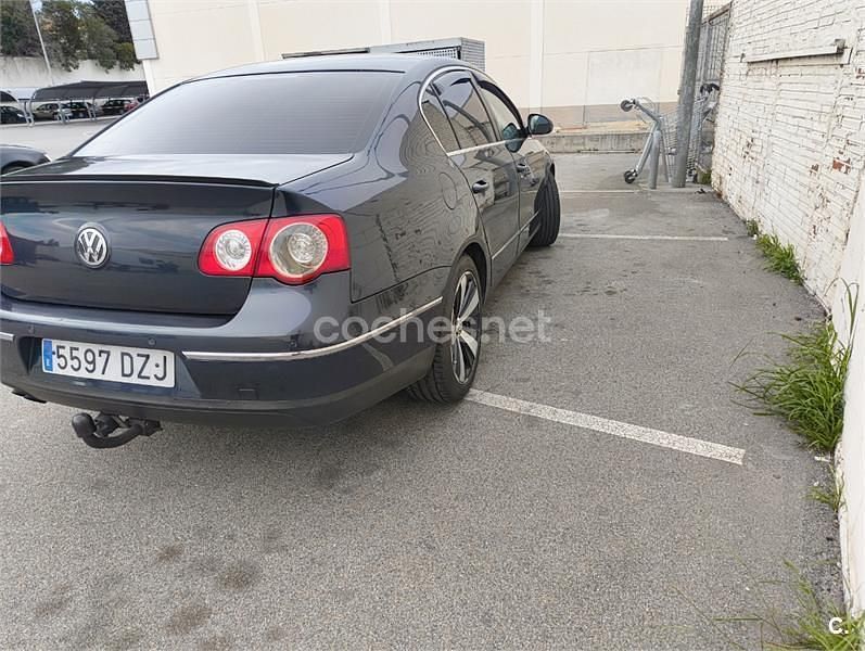 Brugt VW Passat Advance 140 HK (102 kW) 2006 Blå Sedan