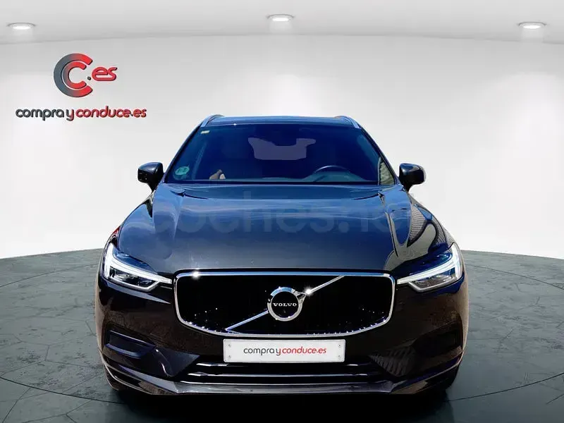 Usado Volvo XC60 Momentum 190 CV (139 kW) 2019 Gris / plata SUV