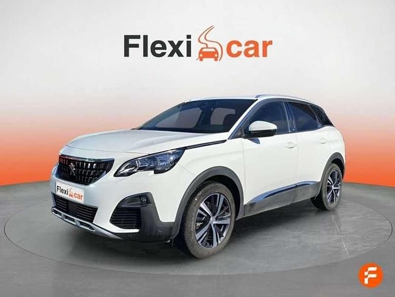 Usado Peugeot 3008 Allure 131 CV (96 kW) 2019 Blanco Monovolumen