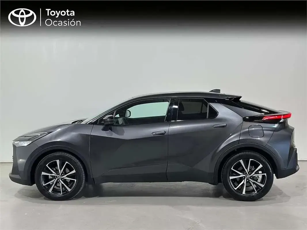 Usado Toyota Auris Advance 136 CV (100 kW) 2025 Utilitario
