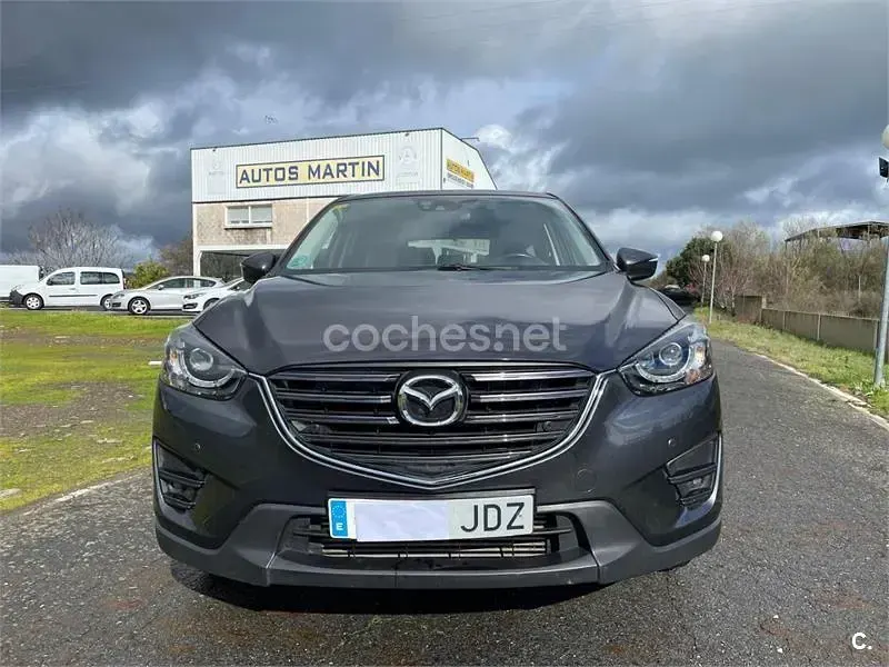Käytetty Mazda CX-5 Luxury 150 HP (110 kW) 2015 Harmaa Katumaasturi