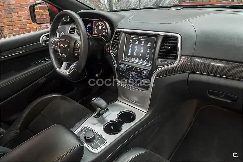 Usado Jeep Grand Cherokee SRT 468 CV (344 kW) 2014 Granate SUV