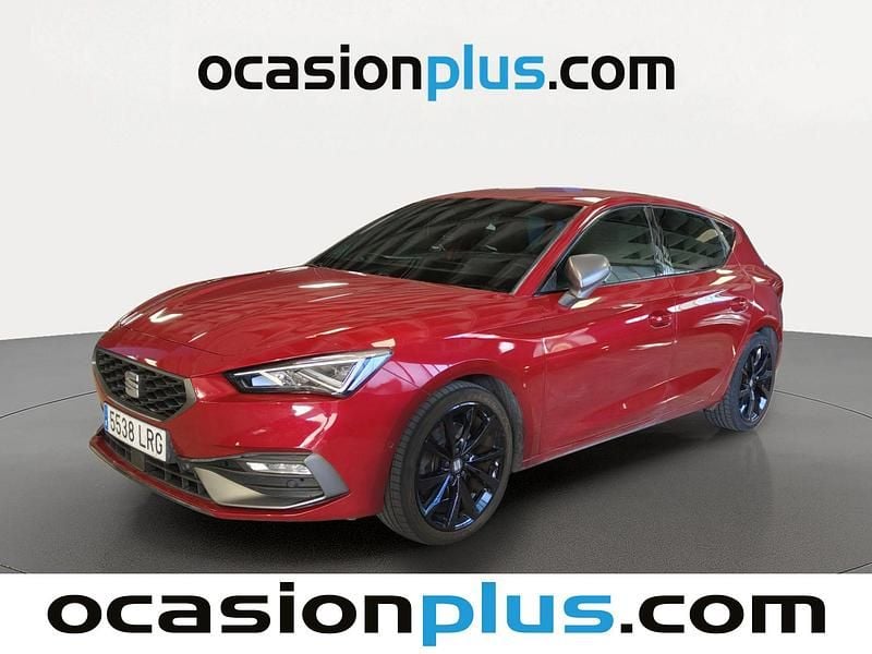 Rojo Usado 2021 Seat Leon FR Utilitario | 20.173 € (Precio justo) - Imagen 1/4