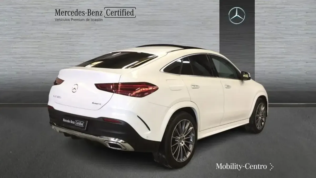 Usado Mercedes GLE300 AMG line 272 CV (200 kW) 2025 Blanco polar SUV