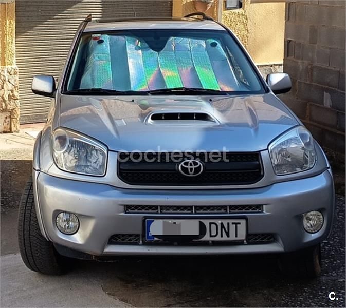 Usado Toyota RAV4 Executive 116 CV (85 kW) 2005 Gris / plata SUV