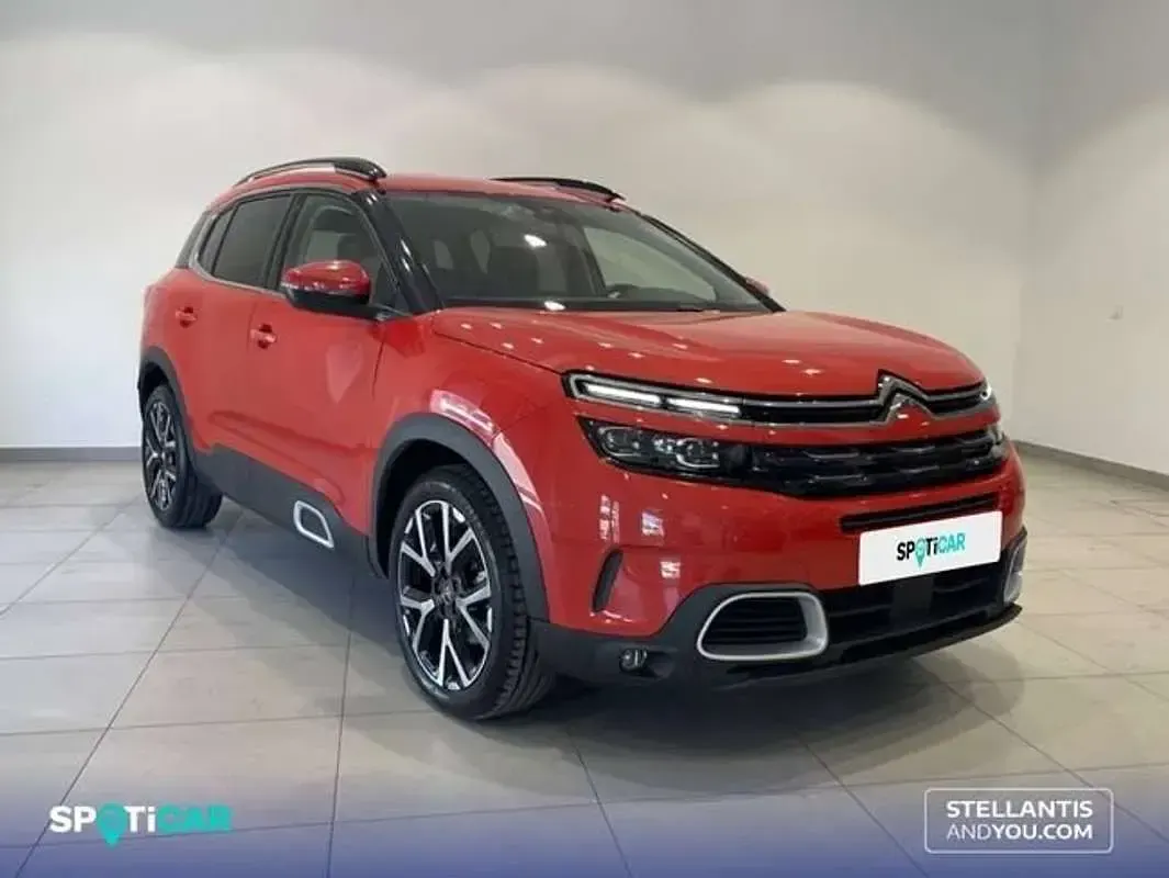 Usado Citroën C5 Aircross Shine 131 CV (96 kW) 2021 Rojo SUV