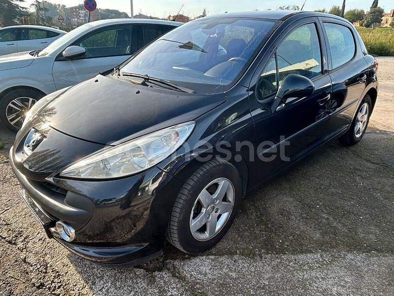 Negro Usado 2007 Peugeot 207 Sport Berlina | 4900 € (Un poco caro) - Imagen 1/4