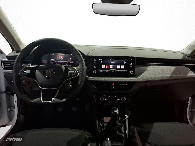 Usado Skoda Scala Selection 150 CV (110 kW) 2025 Blanco Utilitario
