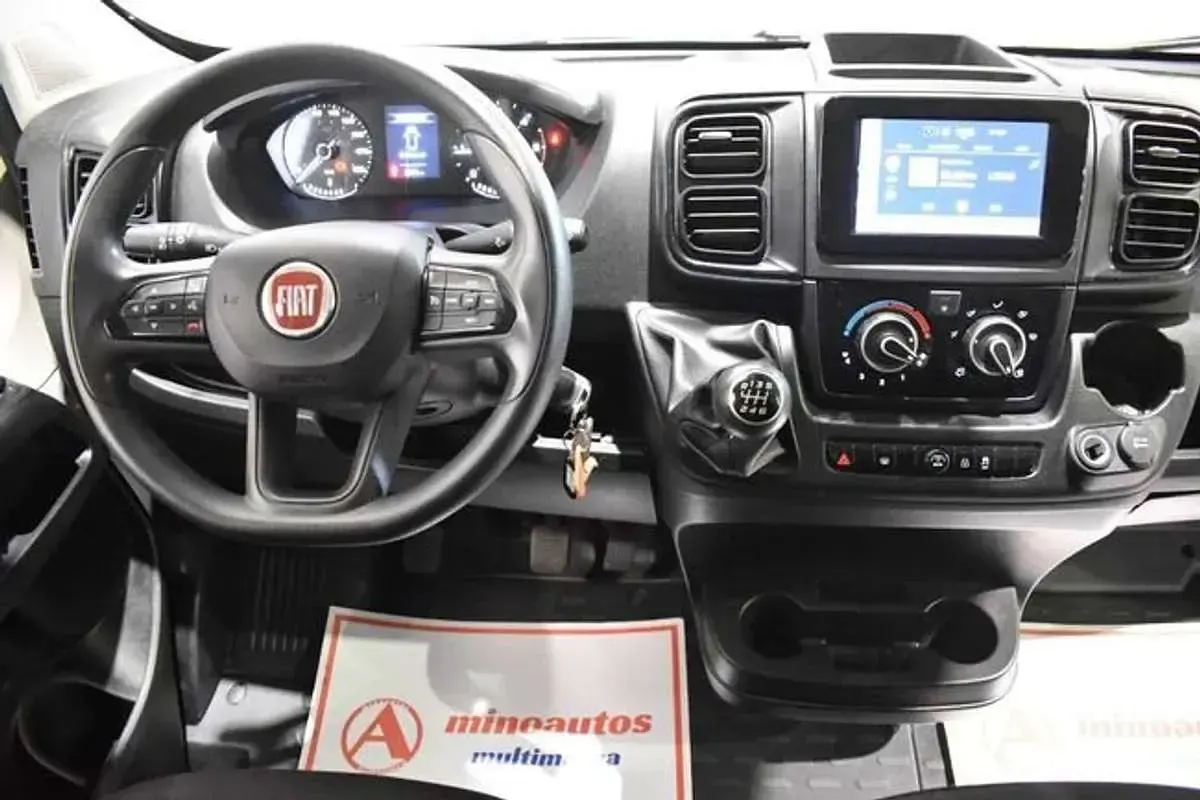 Usado Fiat Ducato 120 CV (88 kW) 2022 Blanco Van