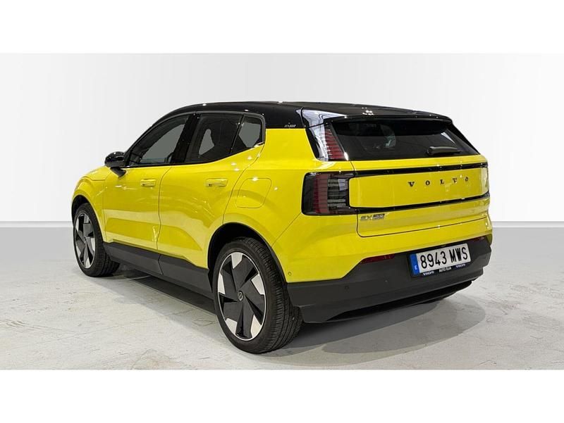 Usado Volvo EX30 Ultra 200 kW (272 CV) 2024 Amarillo SUV
