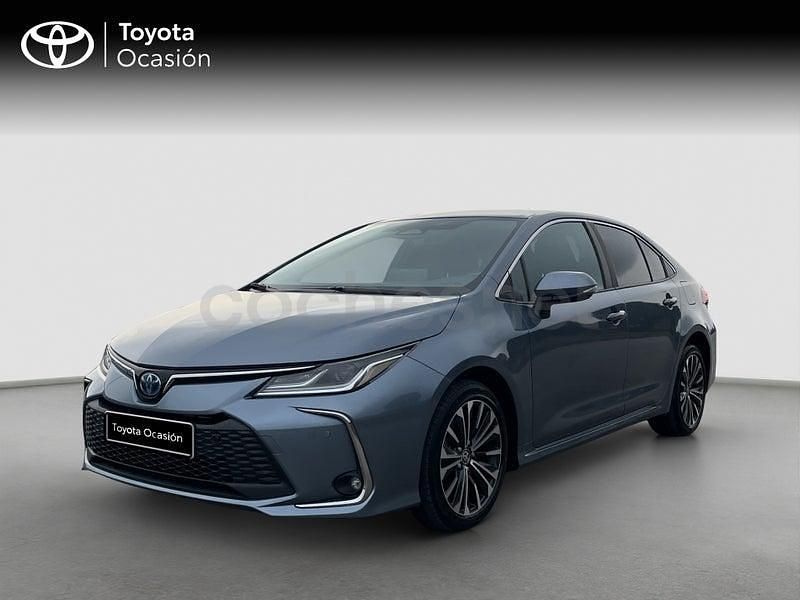 Usado Toyota Corolla Style 140 CV (102 kW) 2025 Gris / plata Berlina