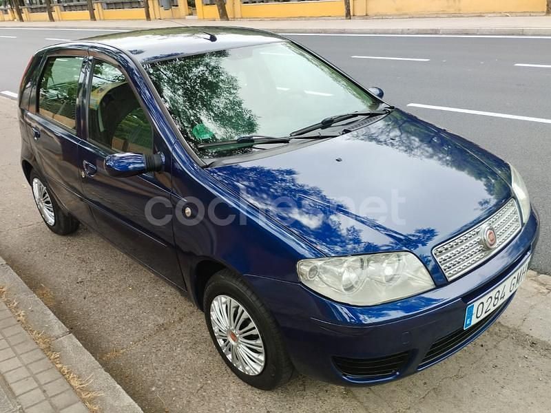 Azul Usado 2009 Fiat Punto Dynamic Utilitario | 4550 € (Precio justo) - Imagen 1/4