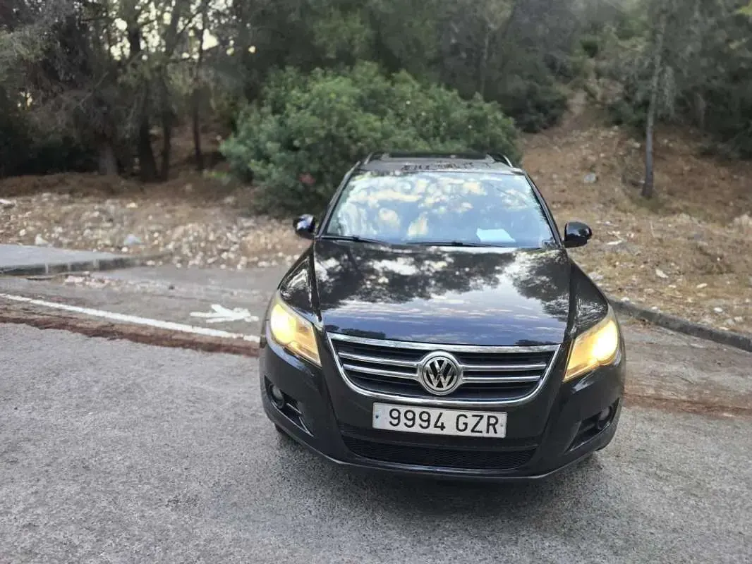 Usado VW Tiguan Advance 140 CV (102 kW) 2009 Negro SUV