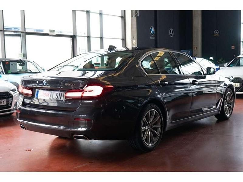 Usado BMW 520 Sport Line 184 CV (135 kW) 2021 Gris Berlina