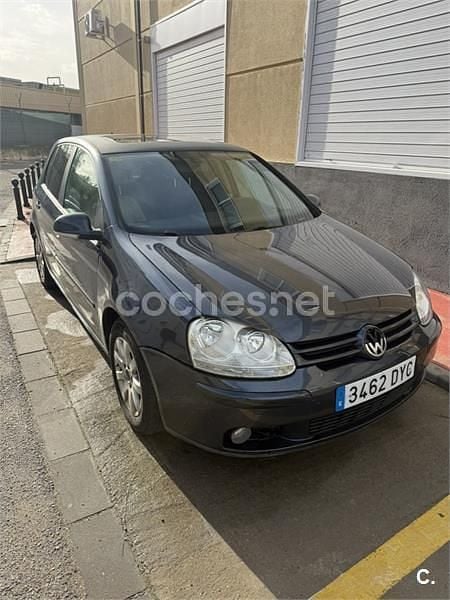 Azul Usado 2006 VW Golf Highline Berlina | 4500 € (Precio justo) - Imagen 1/4