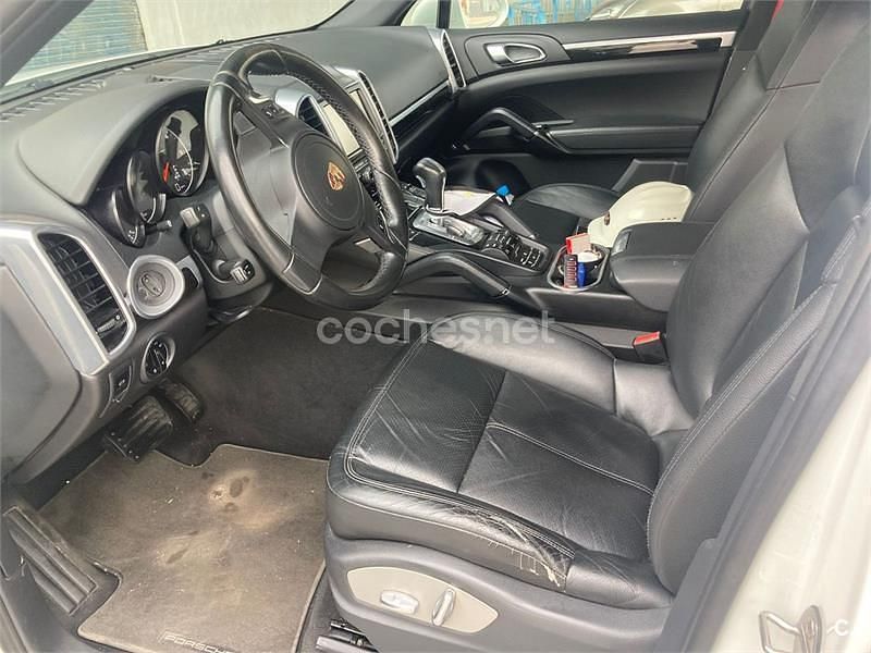 Usado Porsche Cayenne 240 CV (176 kW) 2012 Blanco SUV